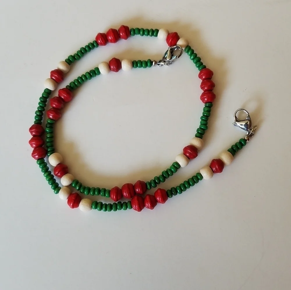 Hand Crafted Beaded Face Mask Chain Holder/Lanyard Red, White Green Wood Beads